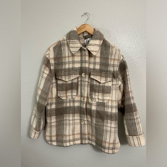 Zara Plaid Shacket / Overshirt - Picture 8 of 10